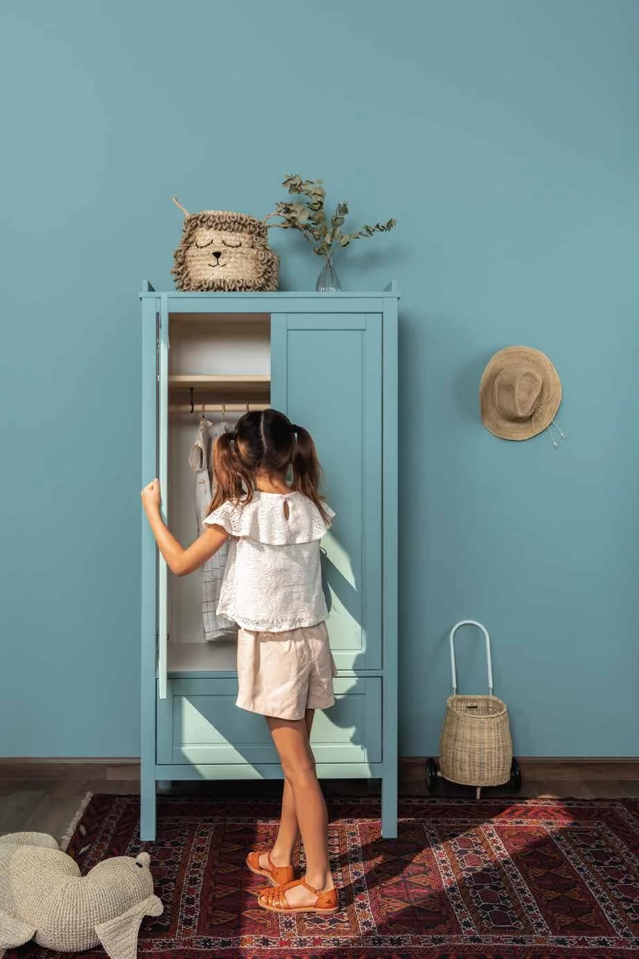 Tường và tủ màu Coral Reef Blue
