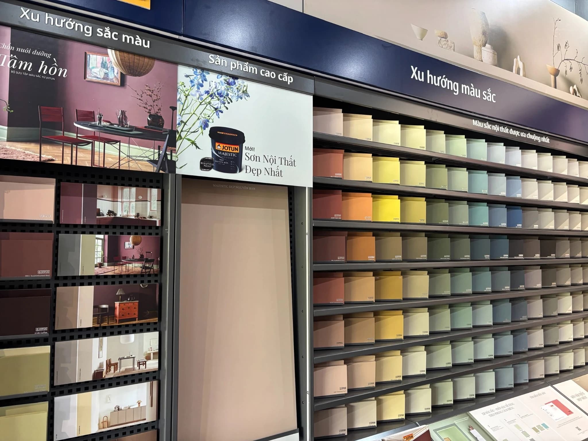 Bảng màu thực tế tại showroom Jotun 89 Lâm Du